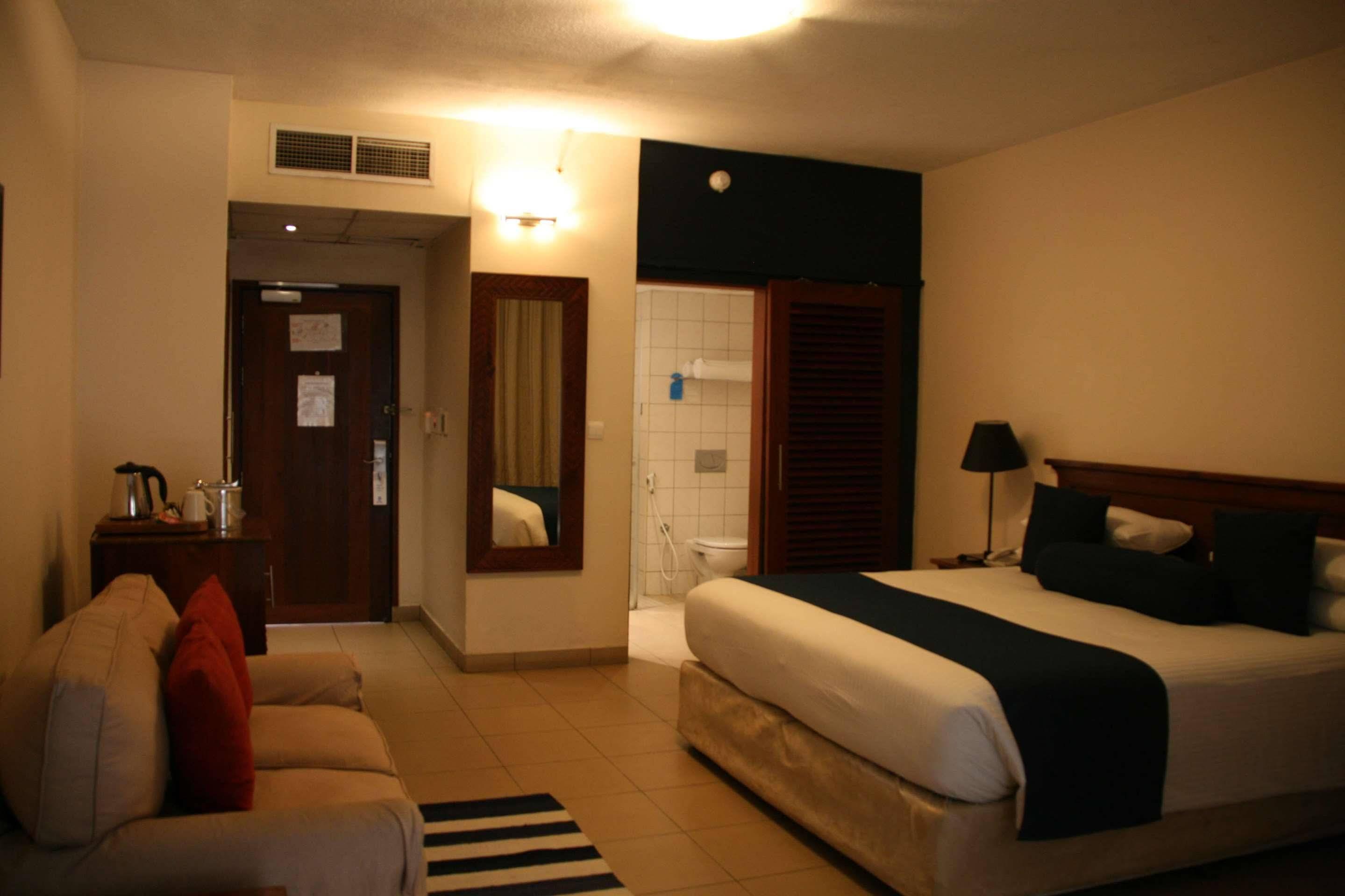 Coral Beach Hotel Dar Es Salaam Zewnętrze zdjęcie