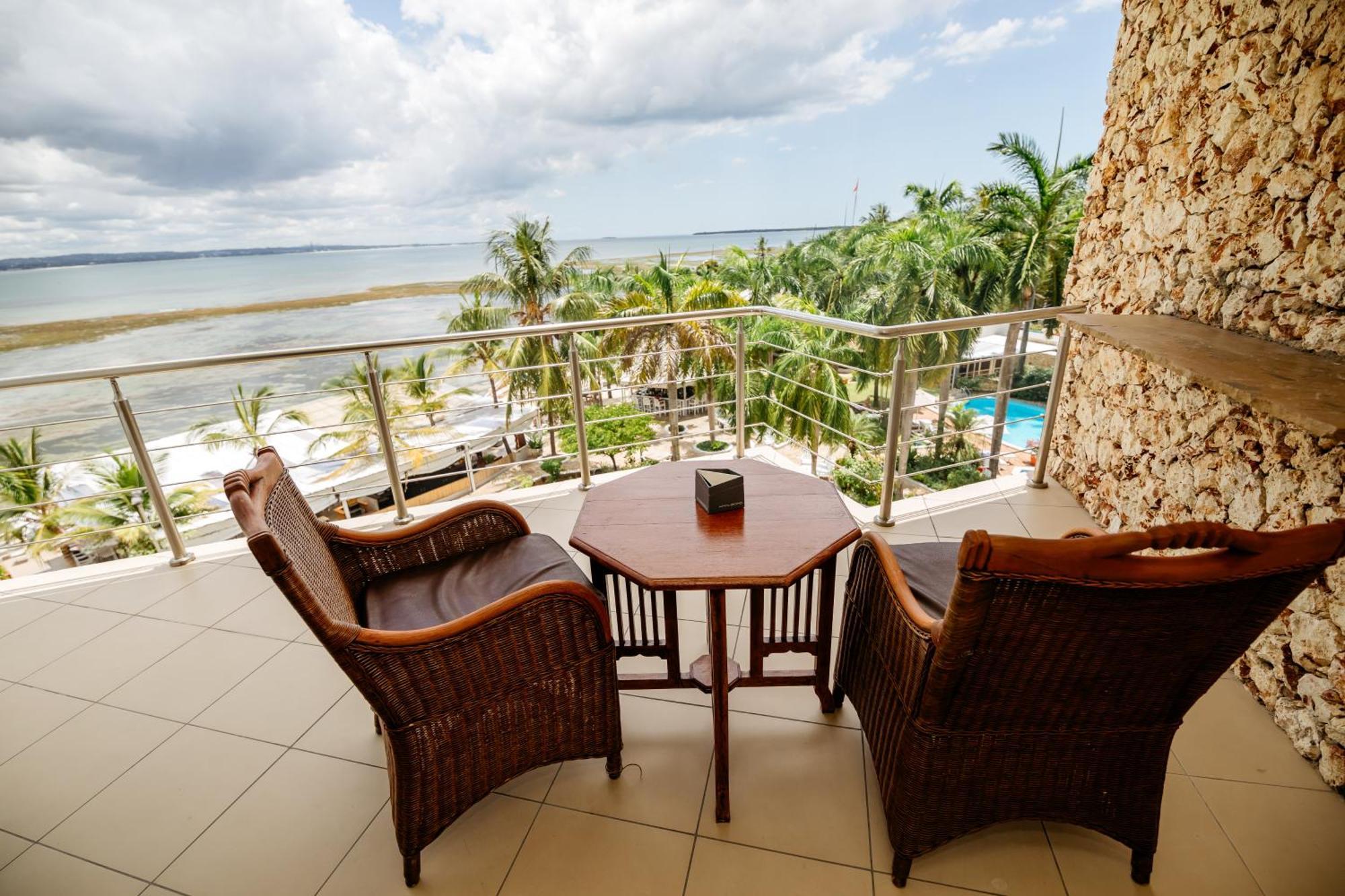 Coral Beach Hotel Dar Es Salaam Zewnętrze zdjęcie