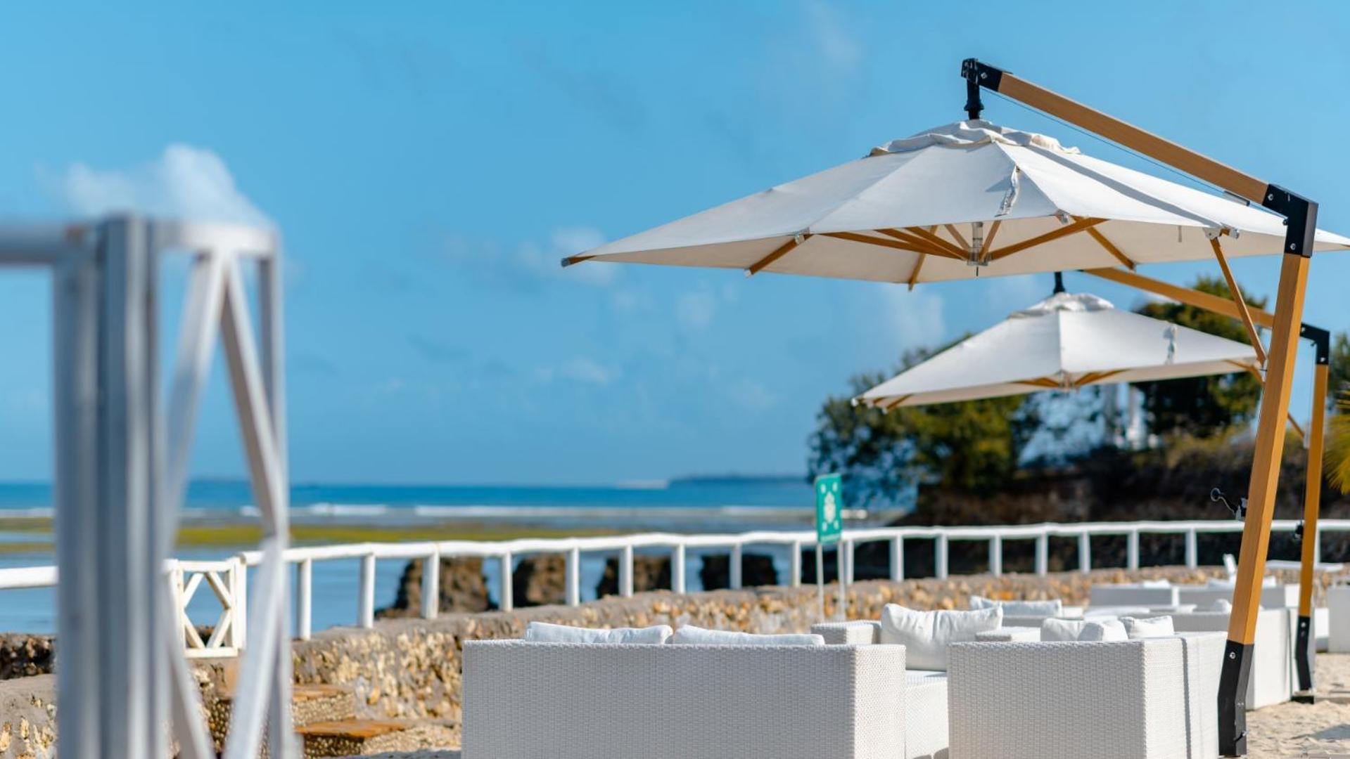 Coral Beach Hotel Dar Es Salaam Zewnętrze zdjęcie